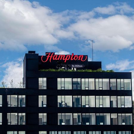 Hampton By Hilton Quito La Carolina Park Hotel Eksteriør billede