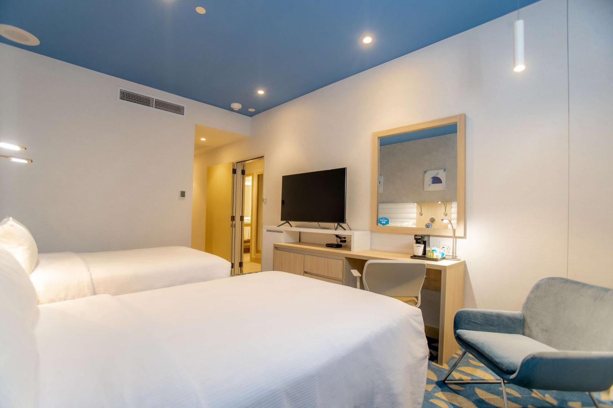 Hampton By Hilton Quito La Carolina Park Hotel Eksteriør billede